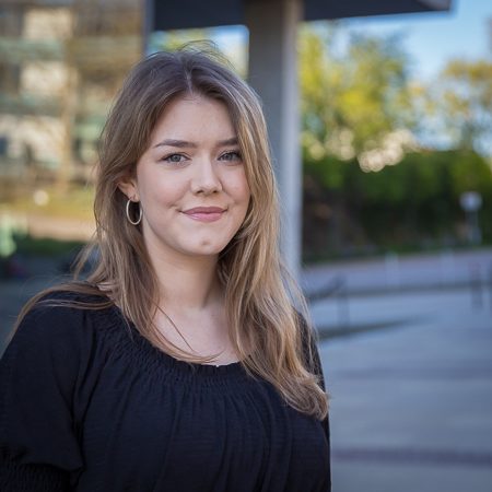 Loretta Kühn, Market Research Intern